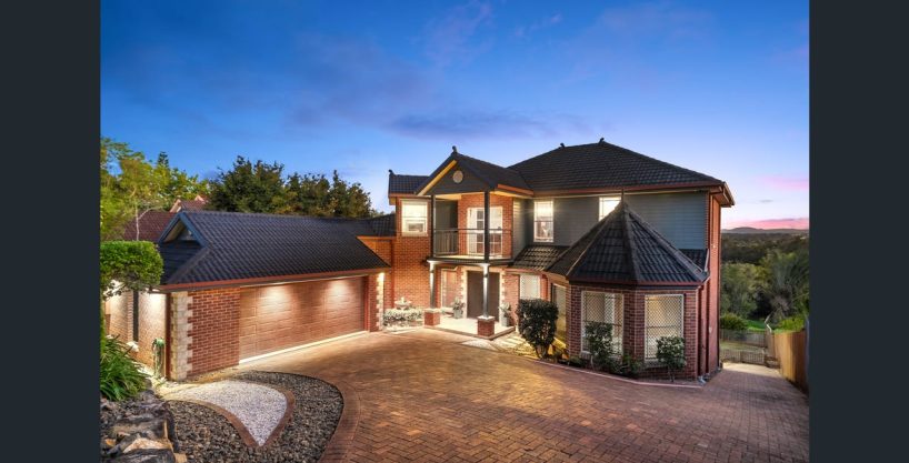1 Lough Court, Murrumba Downs