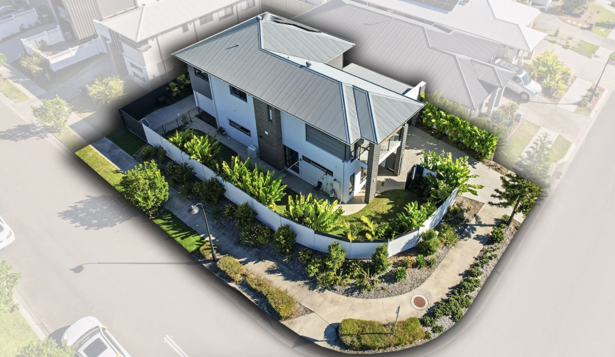 10 Coolum Parade Newport 2