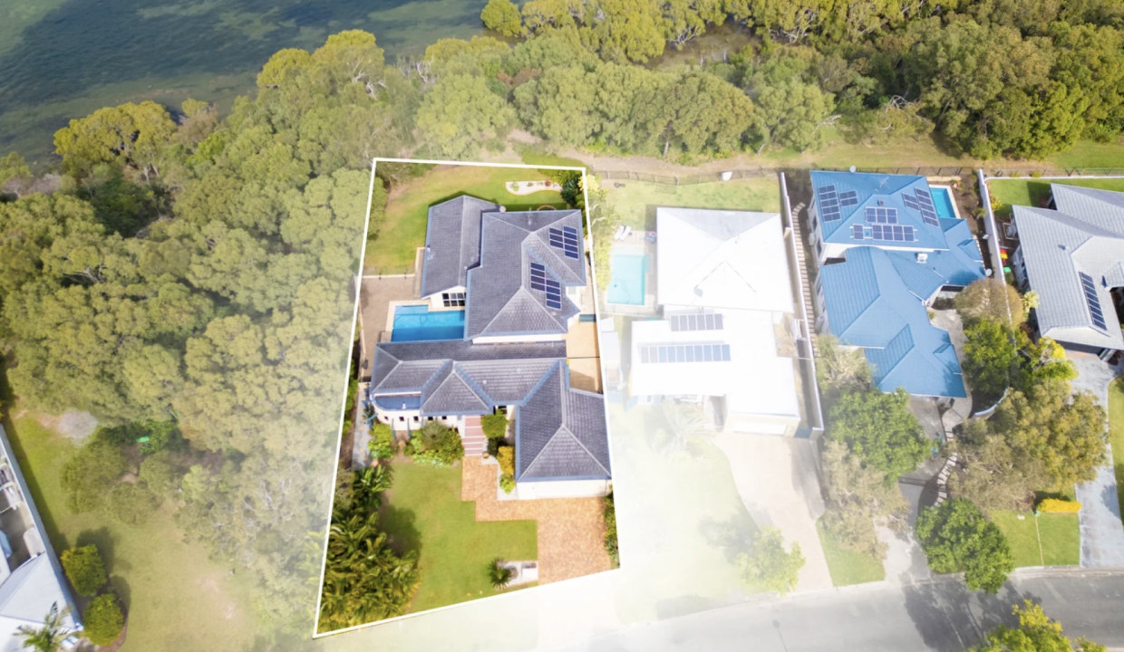 19 Avalon Street Sandstone Point 2