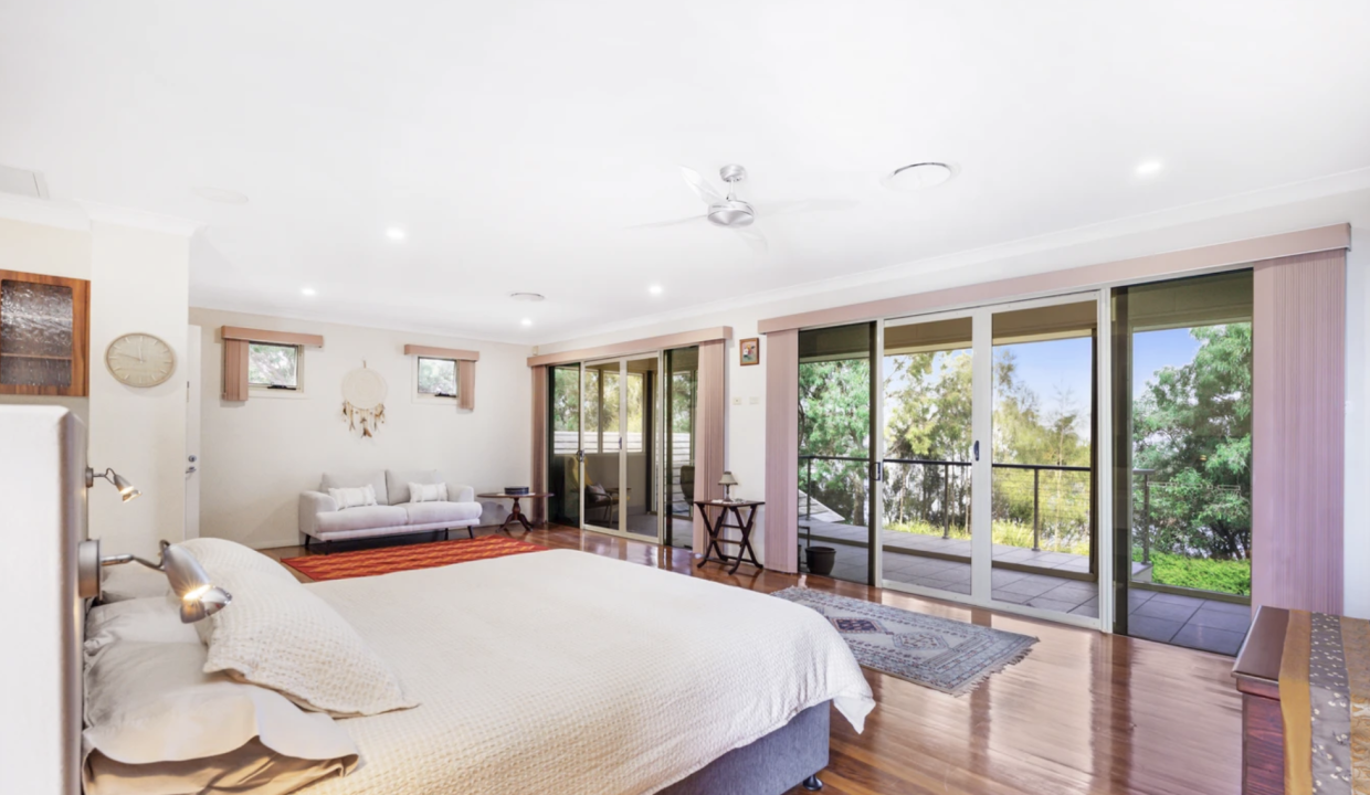19 Avalon Street Sandstone Point 7