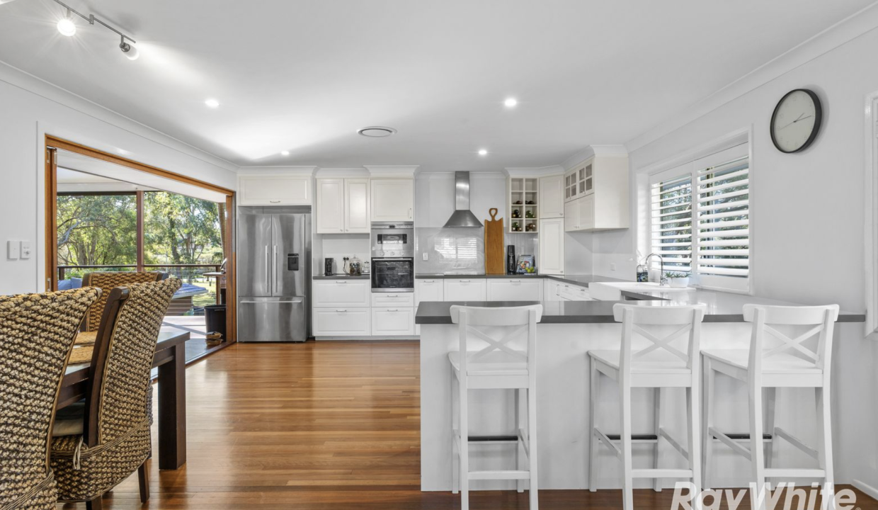 2 Waratah Drive Clontarf 4