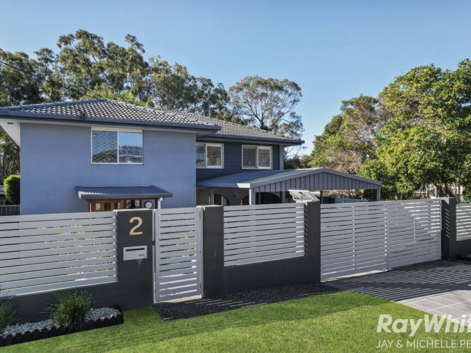 2 Waratah Drive, Clontarf