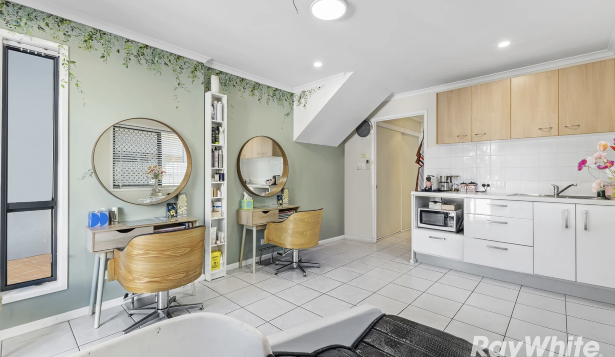 4 Lilla Street Woody Point 10