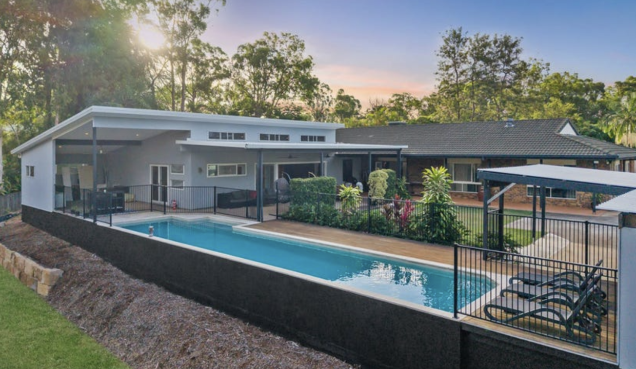 14 Raven Court Warner 2