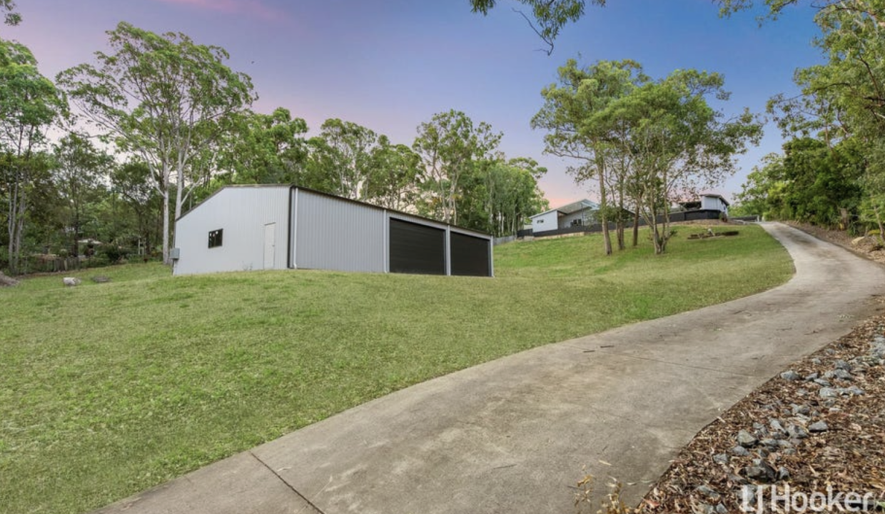 14 Raven Court Warner 7