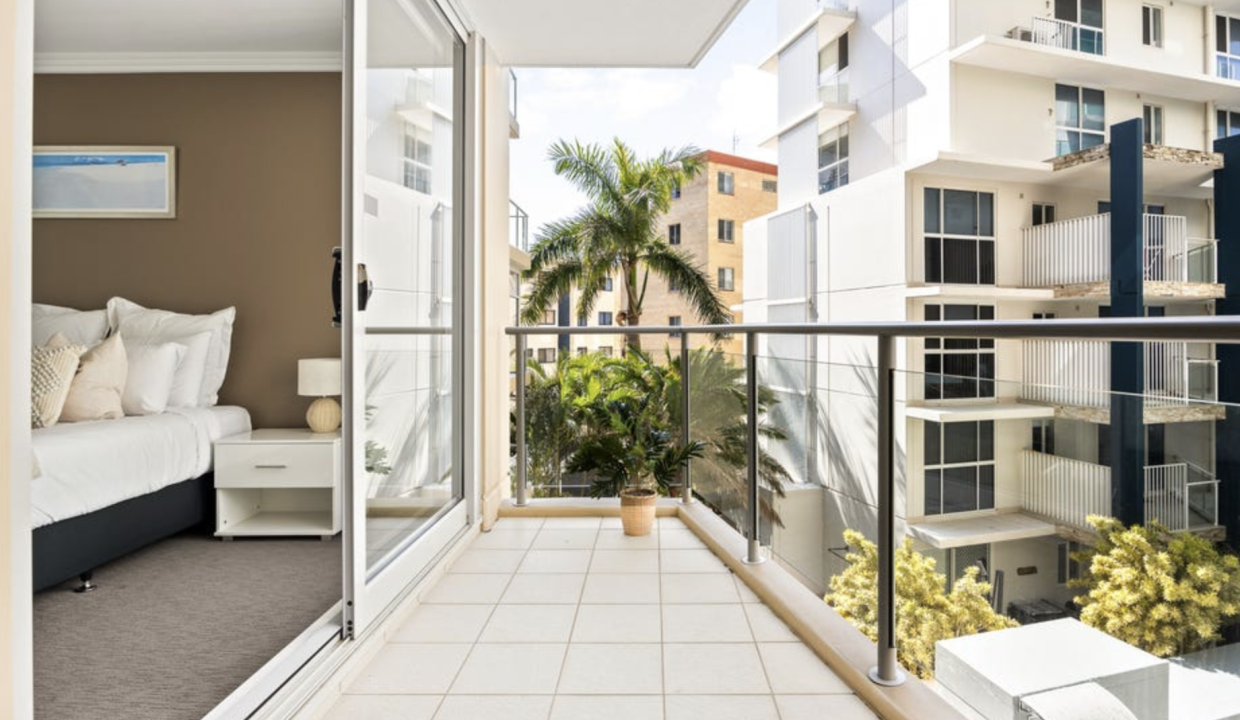 9:83 Marine Parade Redcliffe 6