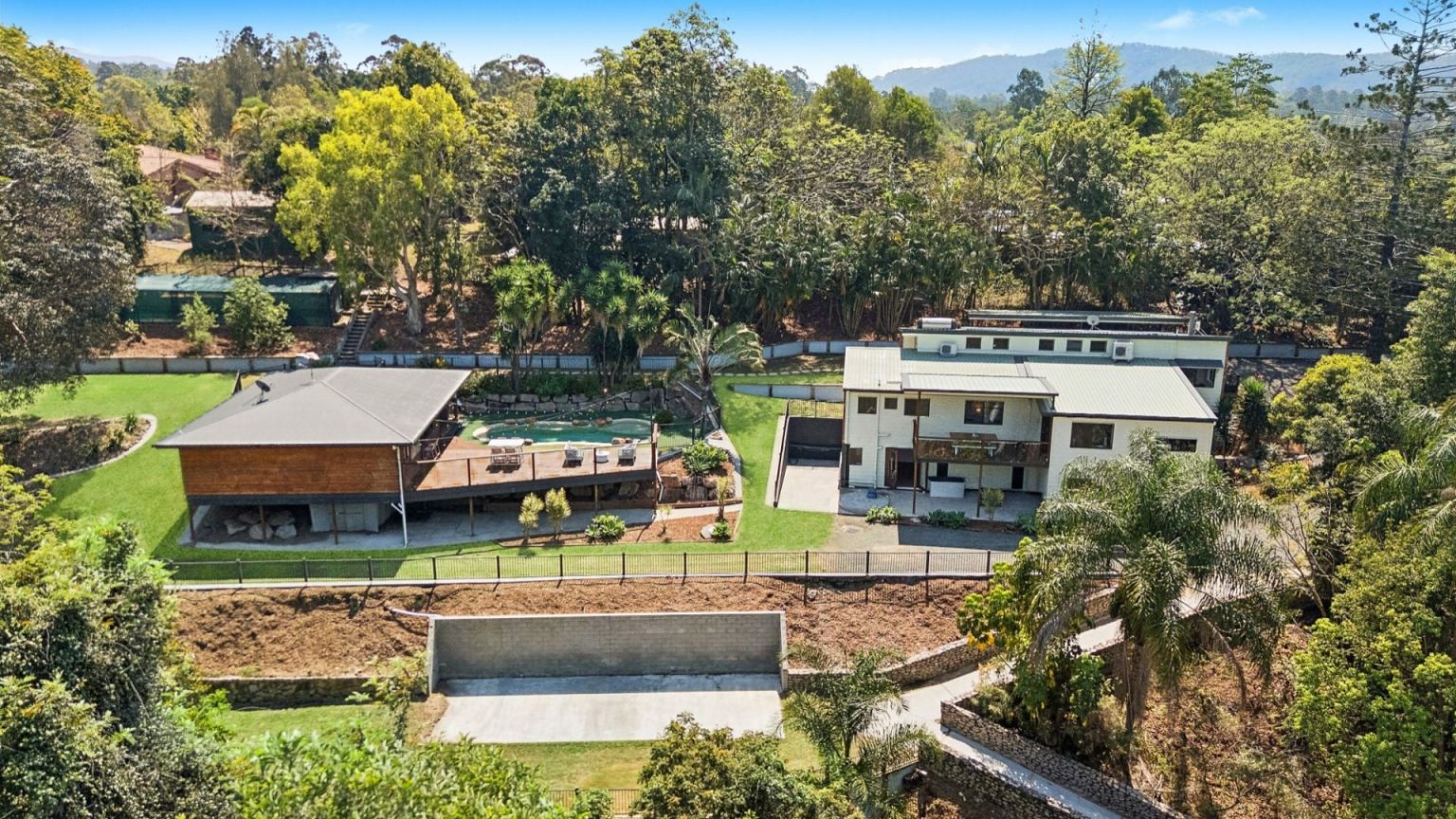13 Woodview Street, Samford Valley